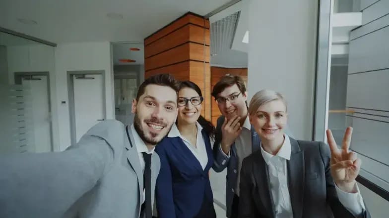 レッスン案内役